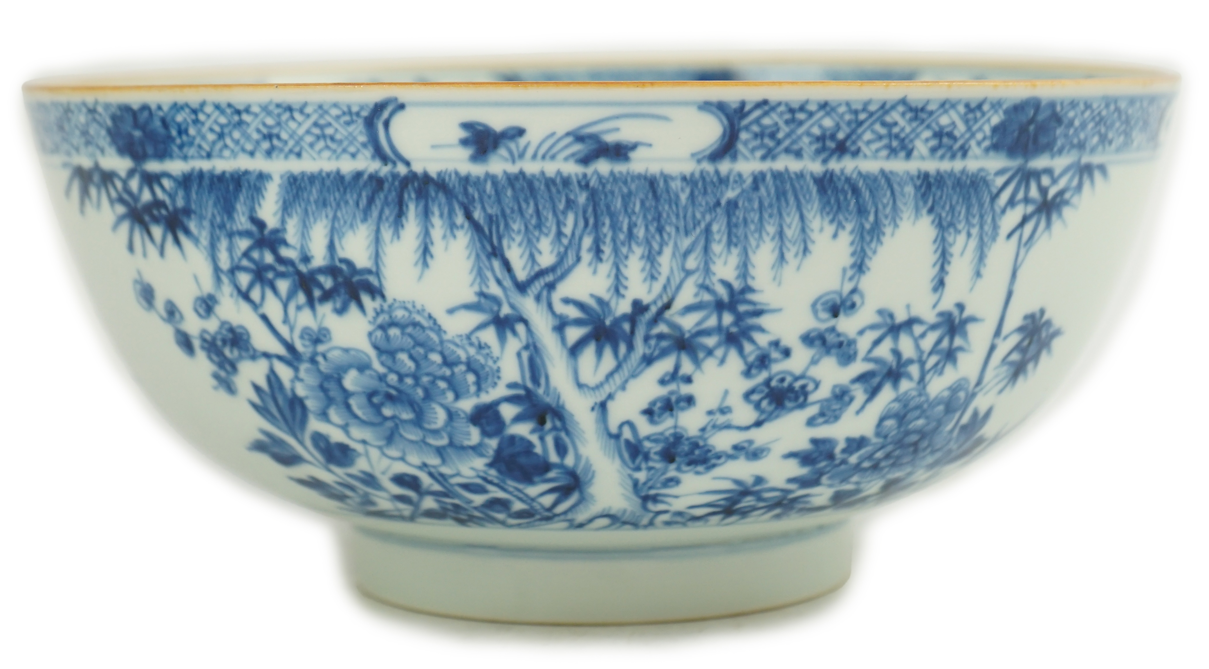 A Chinese blue and white bowl, Yongzheng/Qianlong period